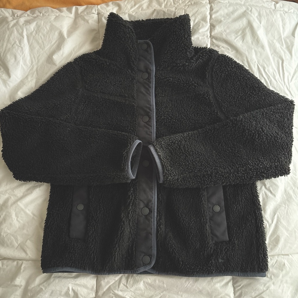 L.L. Bean Black Sherpa Fleece Jacket Button Down Women’s xs